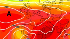 cartina cromatica che evidenzia l'espansione dell'anticiclone delle Azzorre sull'Europa