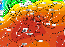 La cartina cromatica mostra il promontorio anticiclonico sull'Europa e Mediterraneo occidentale