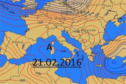 cartina isobarica che mostra il campo anticiclonico di matrice nord-africano