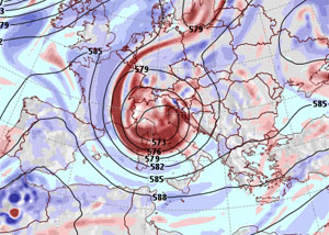 La cartina cromatica mostra il vortice ciclonico in formazione sull'Italia centro-settentrionale