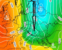 cartina cromatica che mostra l'irruzione di aria fredda artica nel bacino occidentale del Mediterraneo