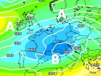 cartina cromatica che mostra l'area ciclonica estesa sul Mediterraneo ed Europa centrale