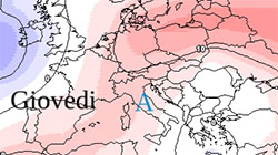 Cartina cromatica che mostra il campo anticiclonico presente sul Mediterraneo ed Europa occidentale