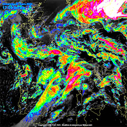 Immagine satellitare delle precipitazioni sull'Italia