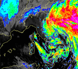 Immagine satellitare della perturbazione attiva sull'Italia