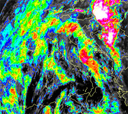 Immagine satellitare delle precipitazioni in arrivo sull'Italia